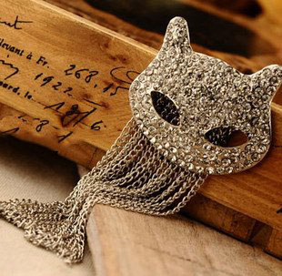 Silver Crystal Cat Strand & String Necklace Stainless Steel Jewelry