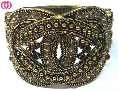 Zinc Alloy Anti-corrosion With Diamond Bracelets & Bangles