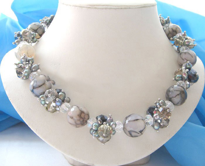 Black Beads With Crystal Necklaces