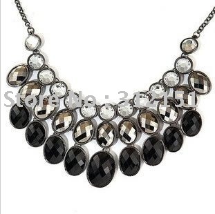 Elegant Exquisite Euramerican Ancient Rhinestone Acrylic Pendant Necklaces