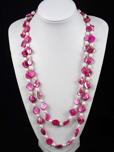 Charming Red Shell White Baroque Pearl Necklace Pendants & Charms