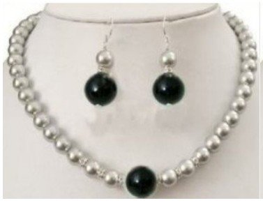 Black Jade Silver Pearls Round Shape Pendants & Charms