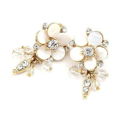 Ivory Pearl With Diamond Earrings Body Jewelry