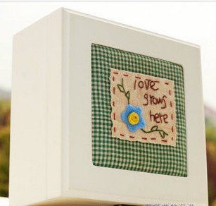 Square Shape With Button Silk & Cotton Jewelry Boxes