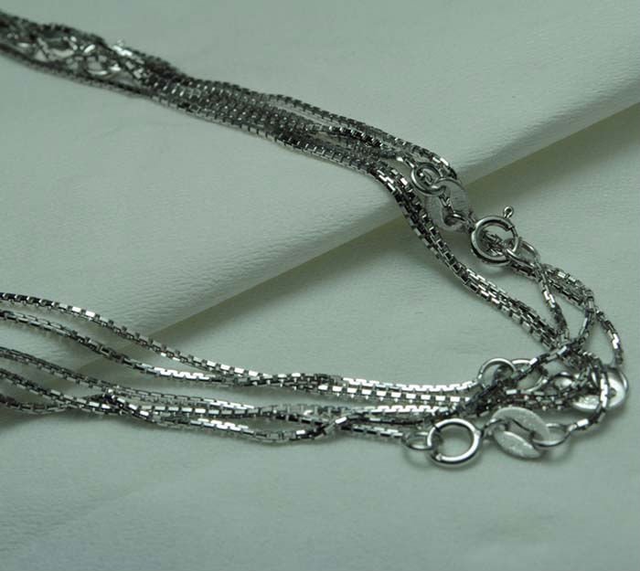 18K Metal Stamp Black With Many Circles Necklace Chain