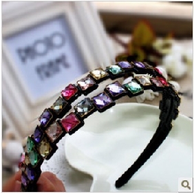Square Shape Colourful Diamond Plastic Hair Jewelry